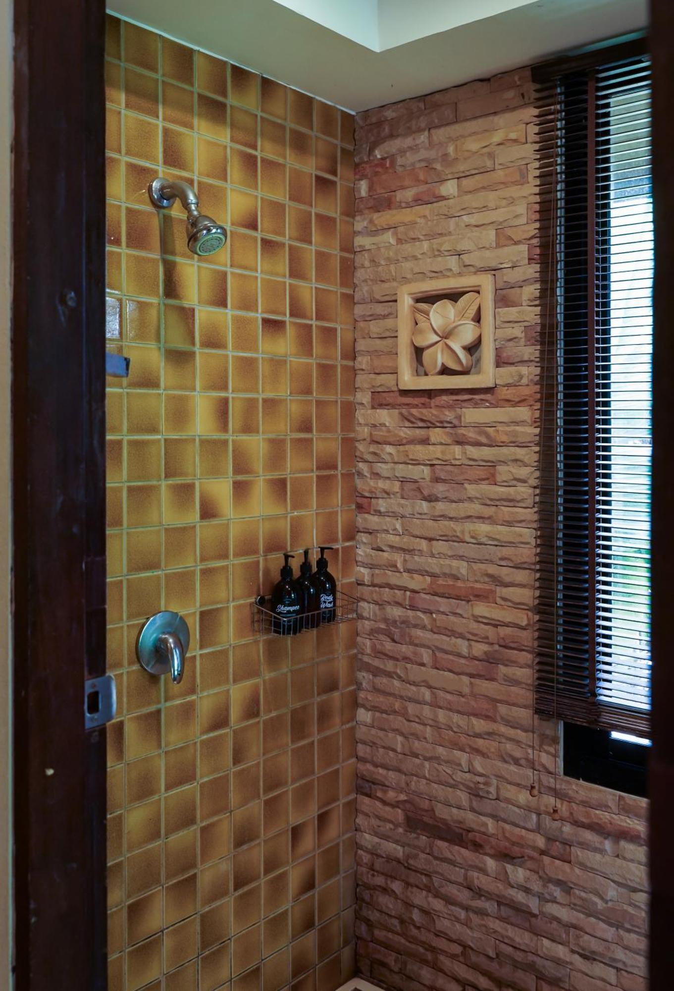 Large 4 Bed Villa Short Walk To Maenam Beach Mae Nam Exterior foto